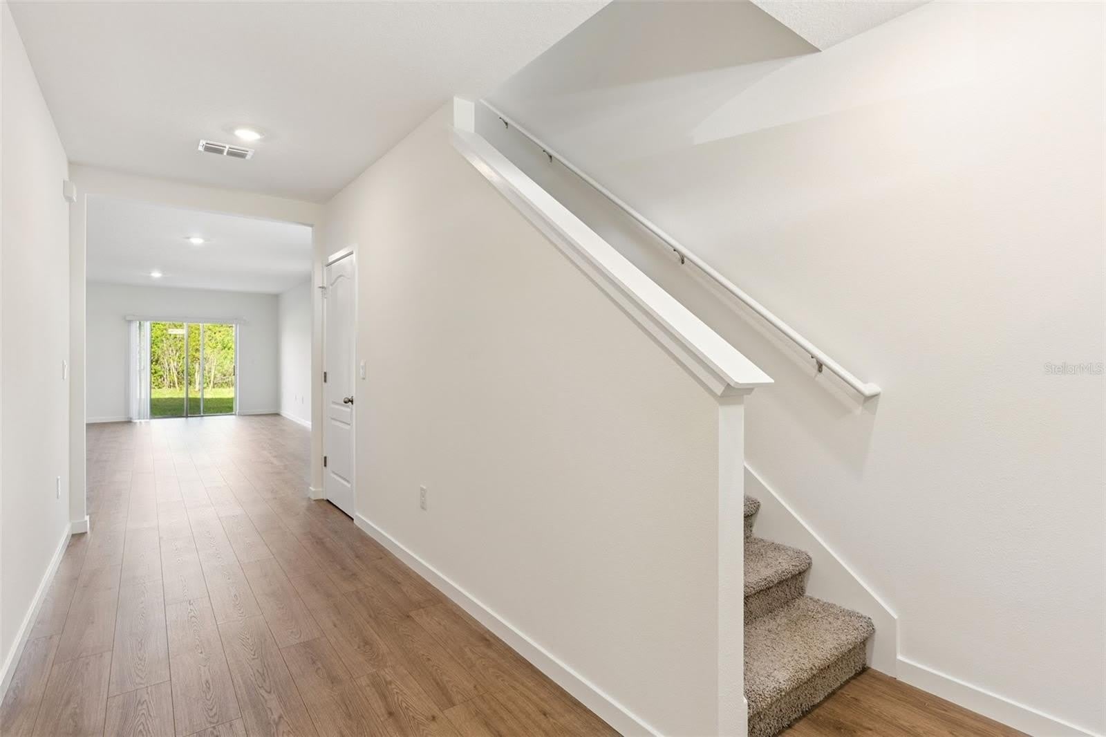 2113 WALNUT CREEK Drive – photo 5