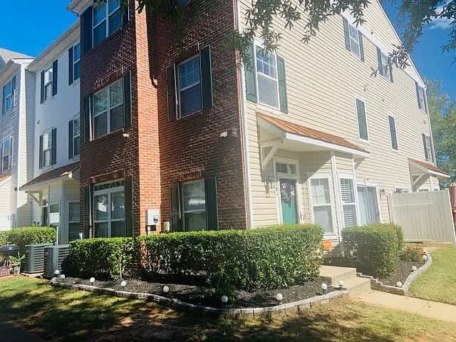 2201 Raven Road Unit 101 – photo 3