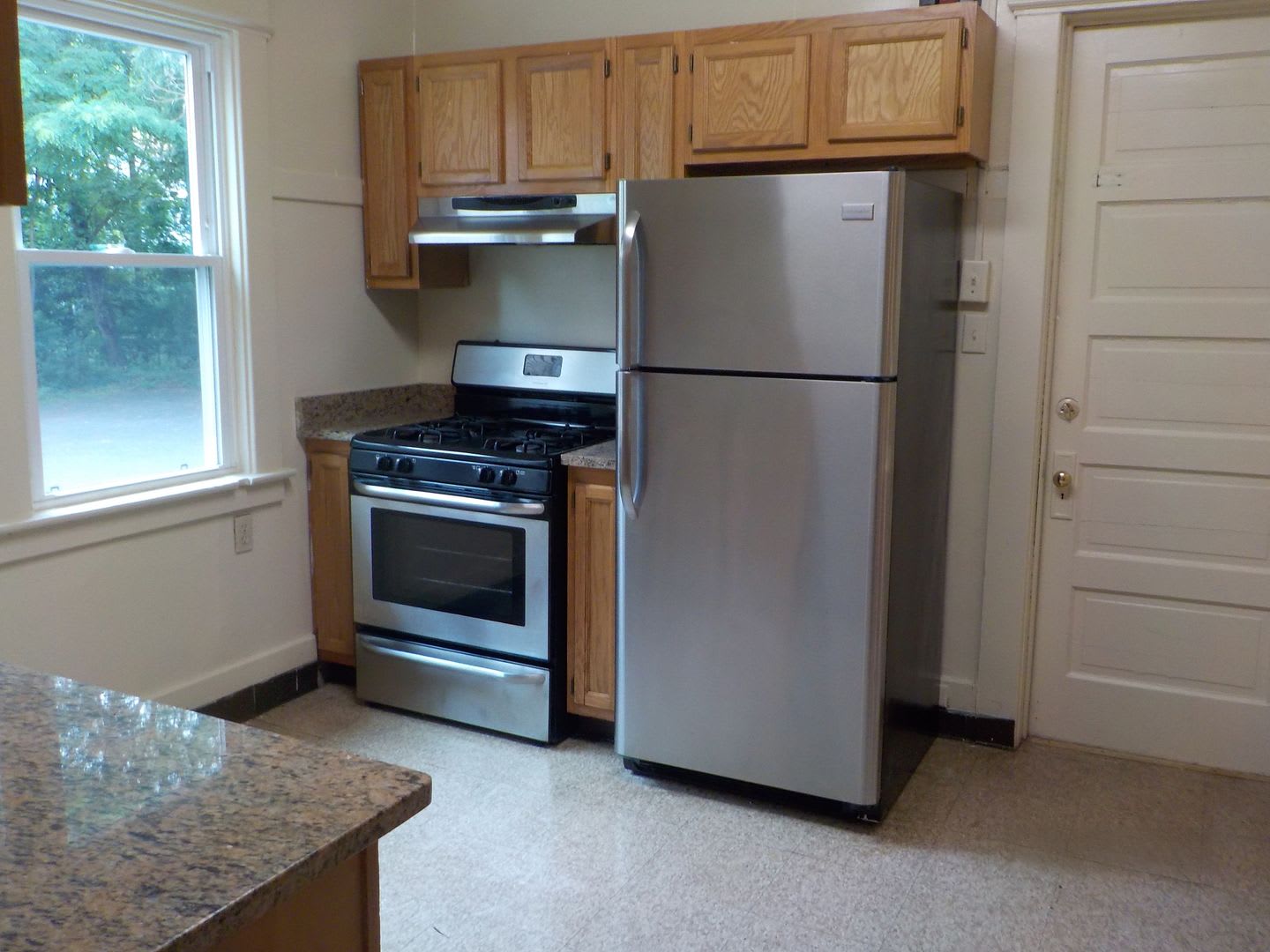 969 Lancaster Ave – photo 5