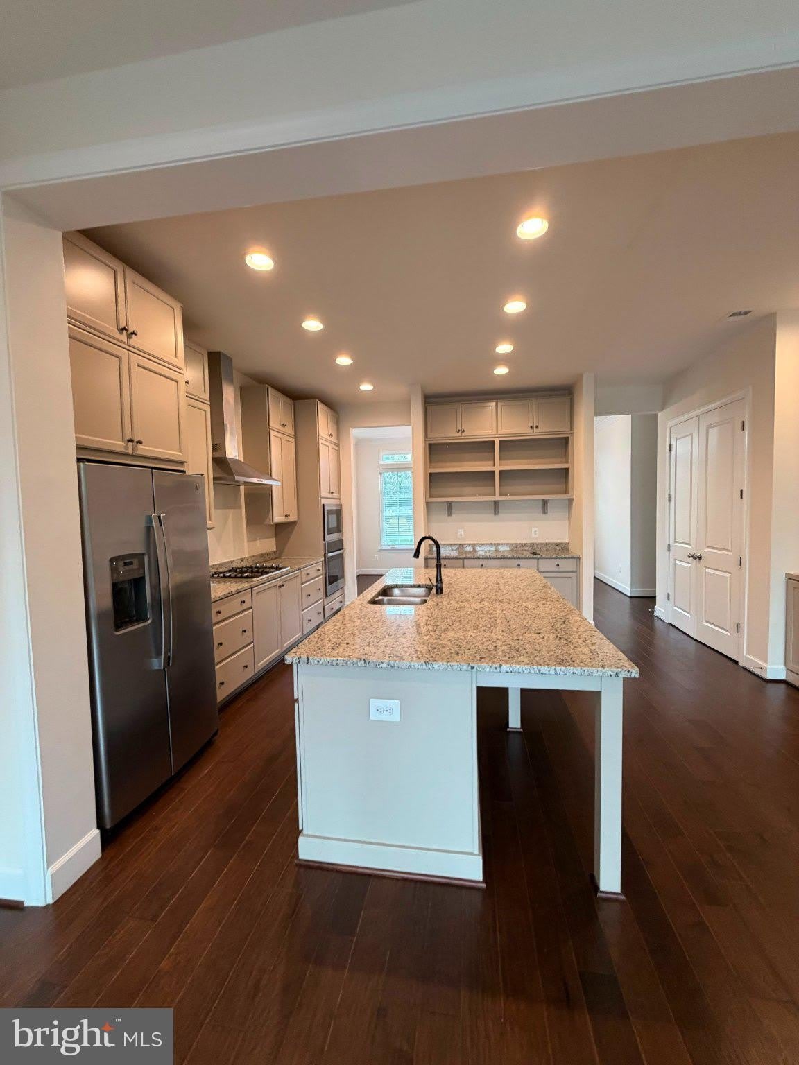 22992 BROOKSBANK Square – photo 4
