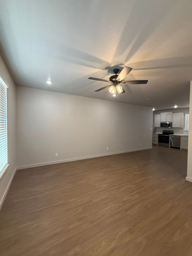 2325 Meadowbrook – photo 3