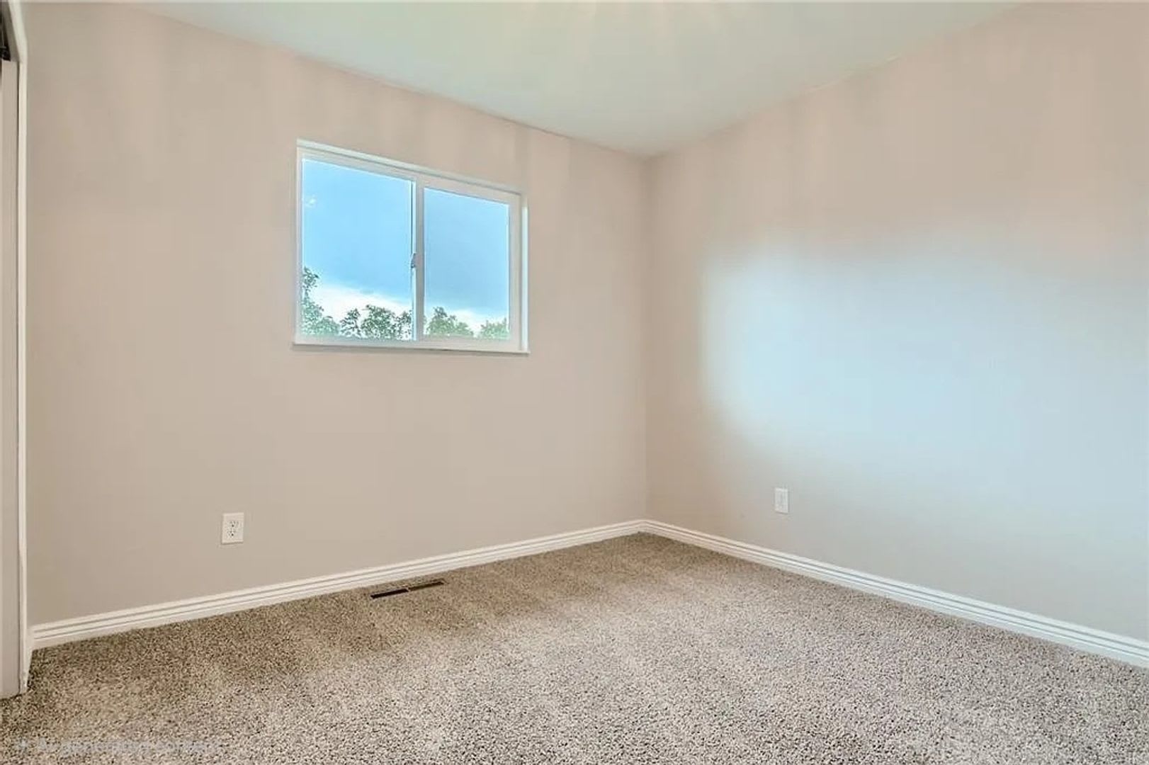 Charming 3BR House in Colorado Springs – photo 4