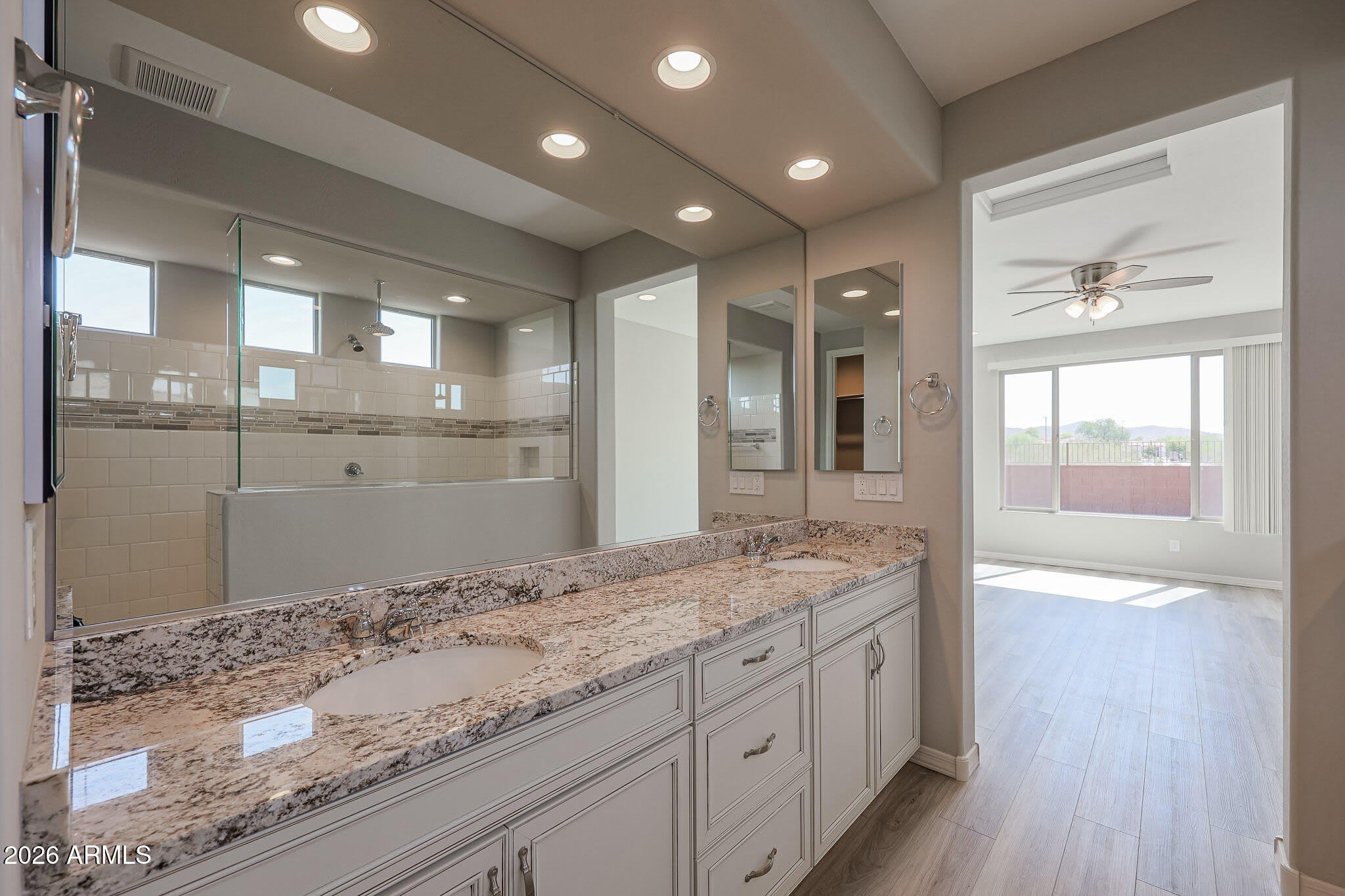 32831 N 19TH Lane – photo 4