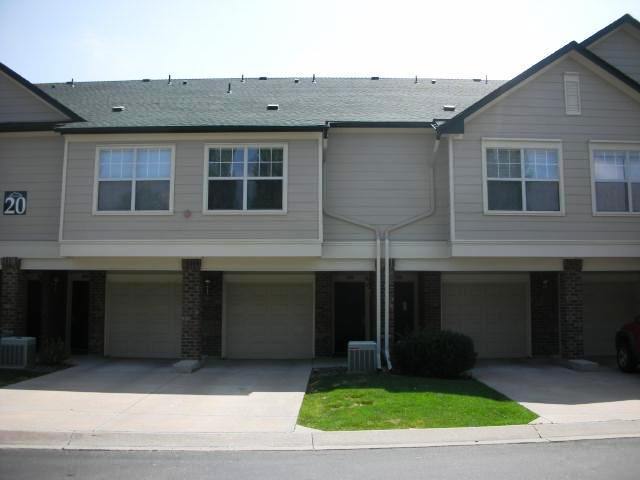 Superior townhome – photo 1
