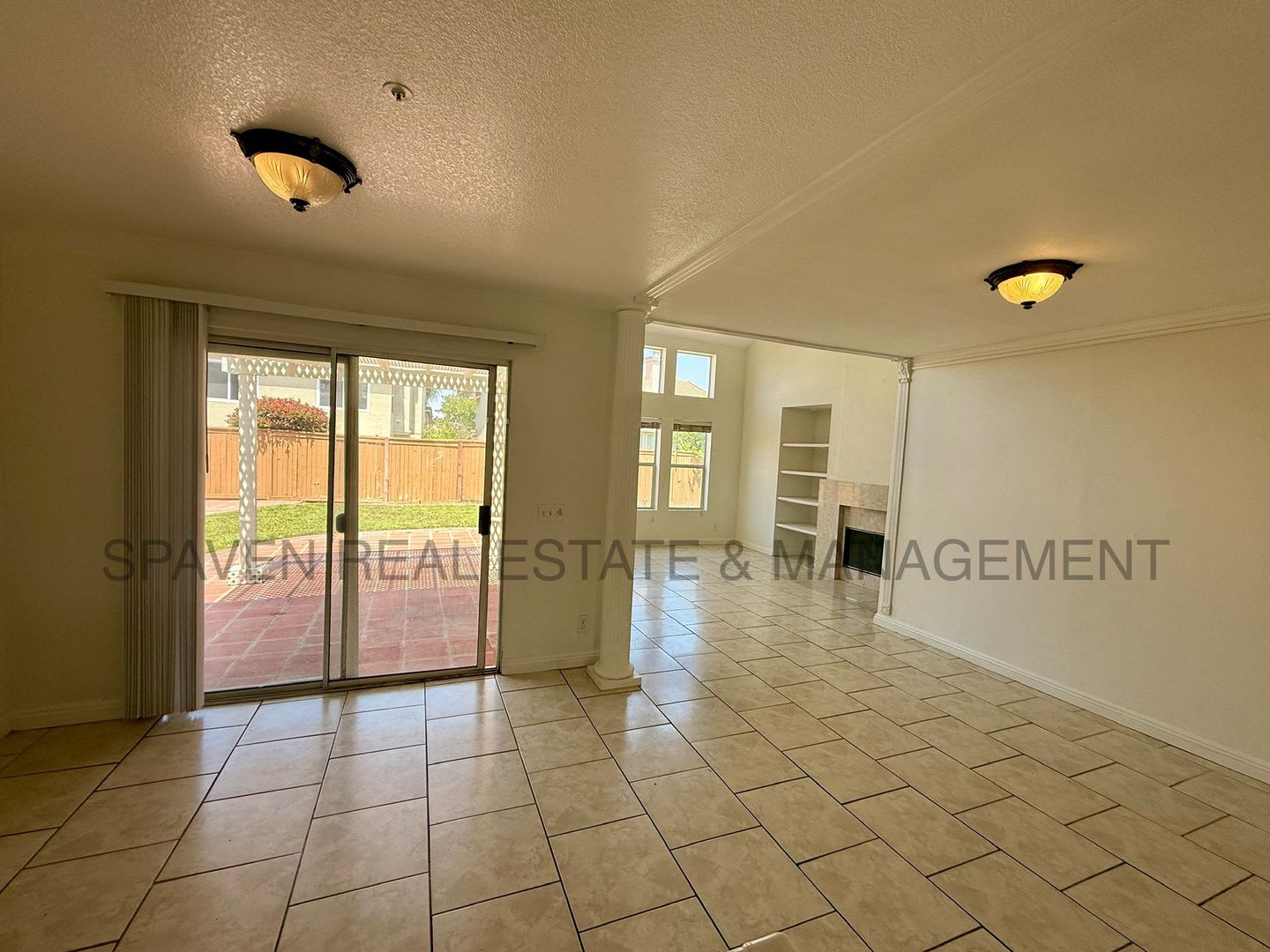 Two Story Orangecrest Home – photo 4