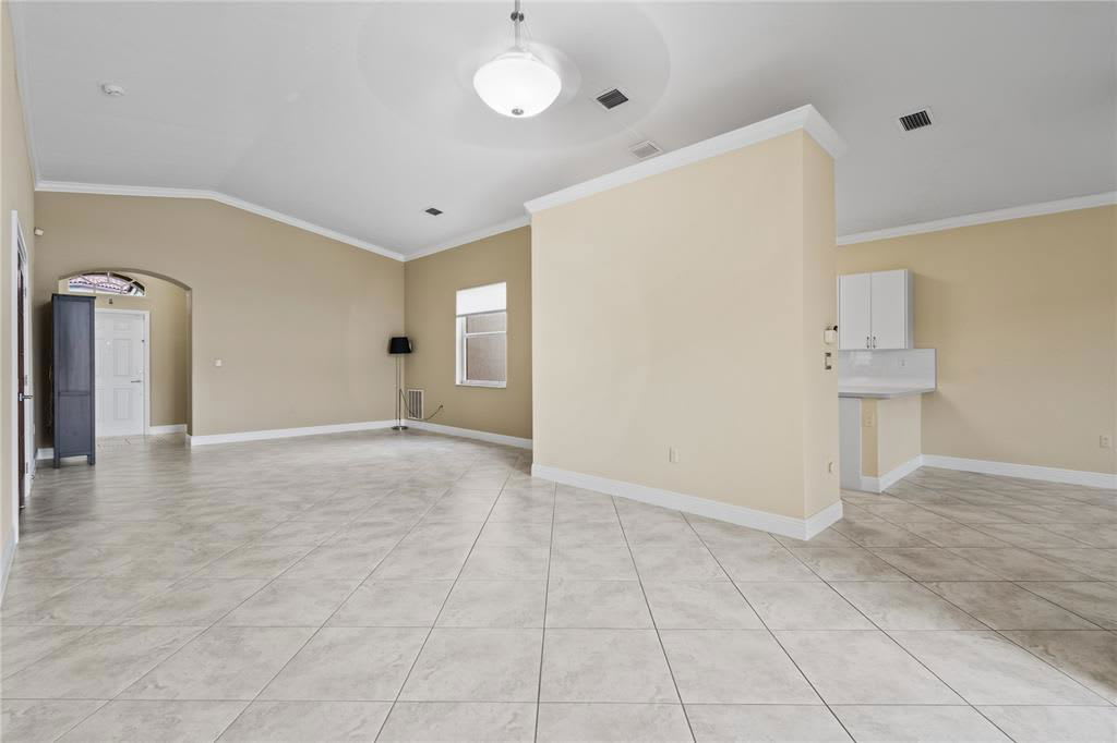 5101 Southwest 134th Avenue – photo 2