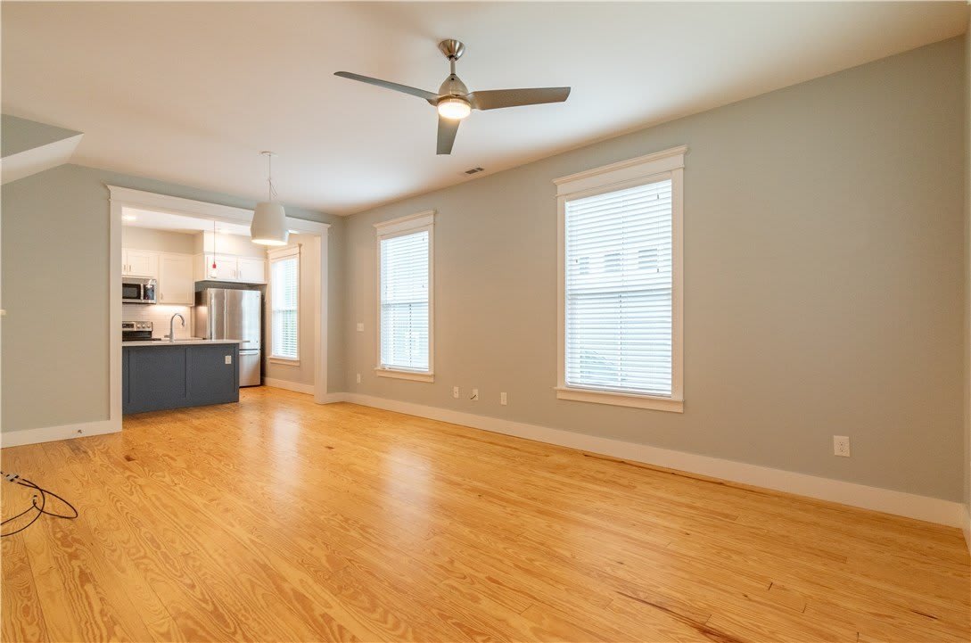 127 E South Street – photo 5