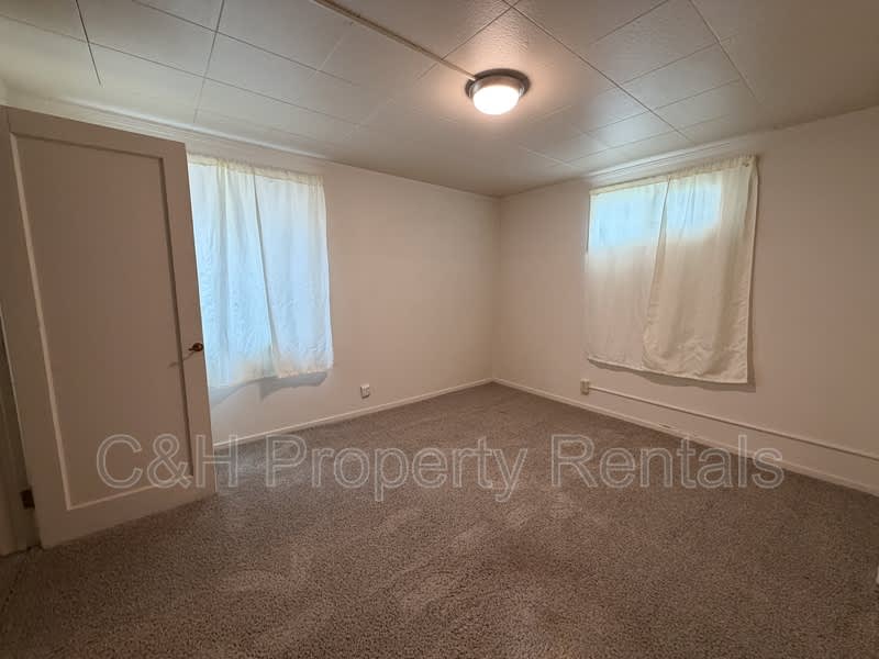 1014 4th Street West – photo 4