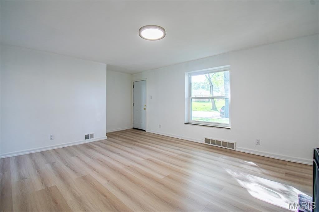 1036 GROBY Road – photo 2