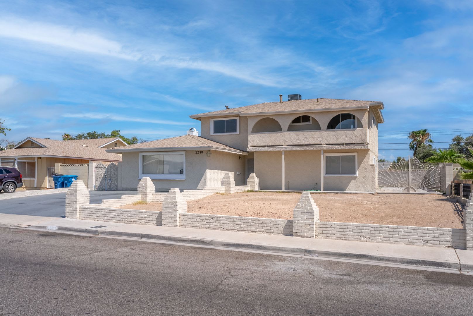 2298 Golden Arrow Drive, Las Vegas, Nevada 89169 View – photo 1
