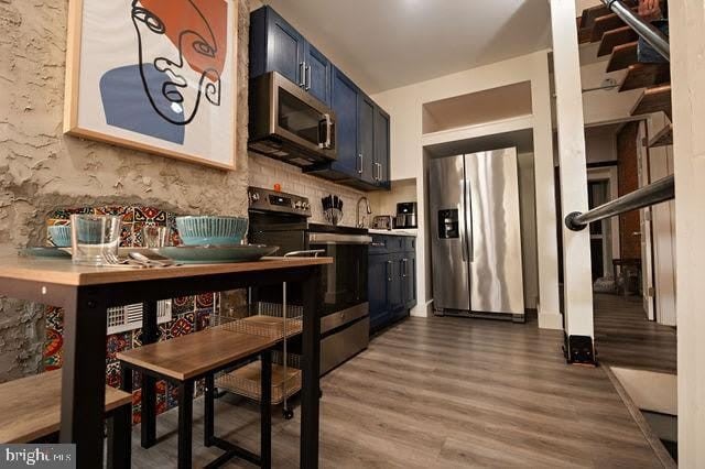 1915 N DARIEN STREET – photo 5