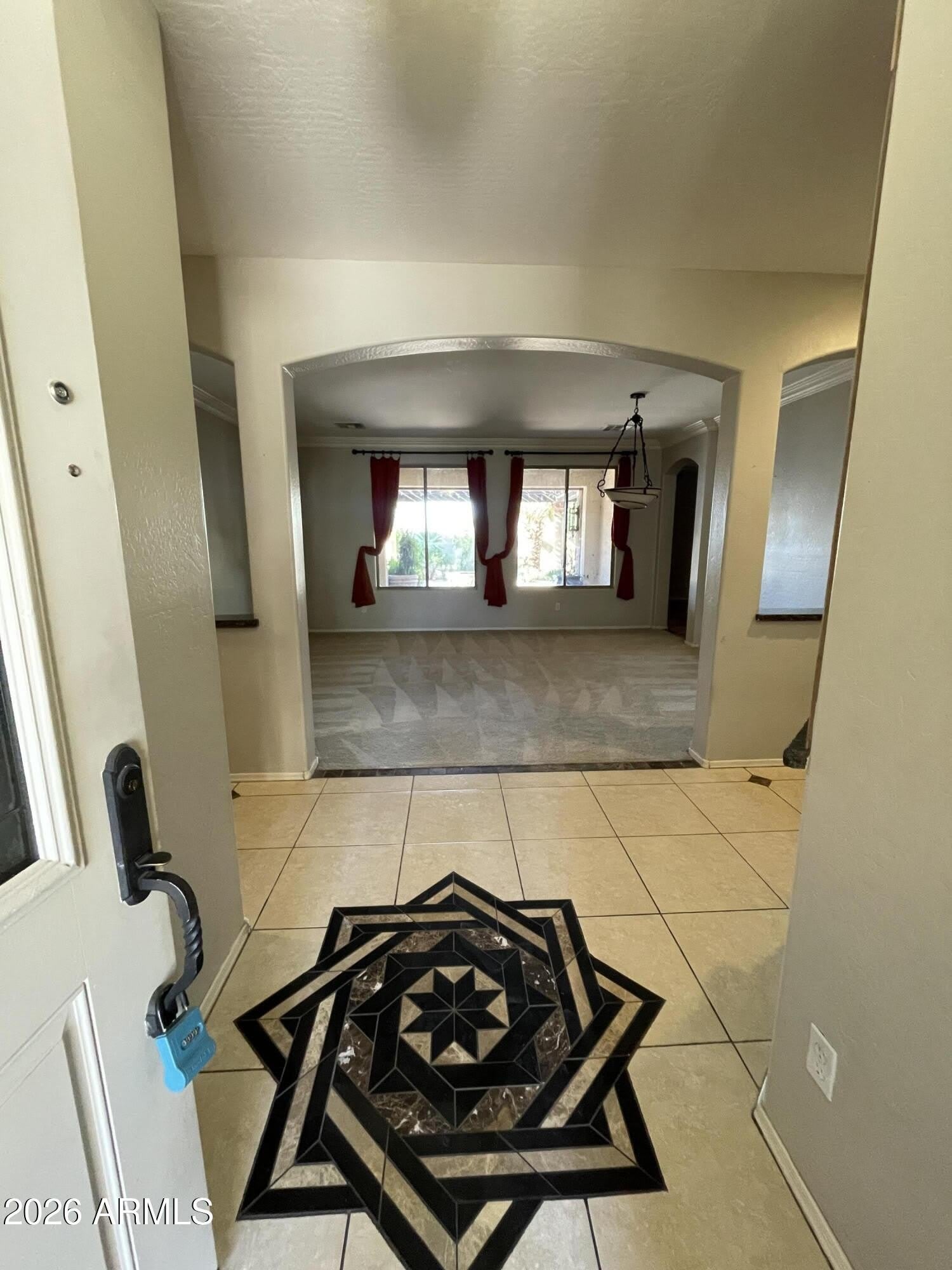 10321 W WINDSOR Avenue – photo 5