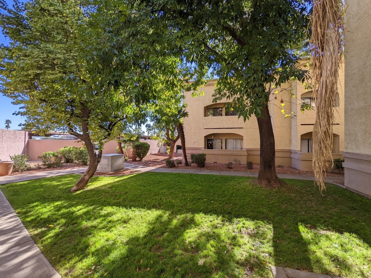 12221 W Bell Road – photo 2
