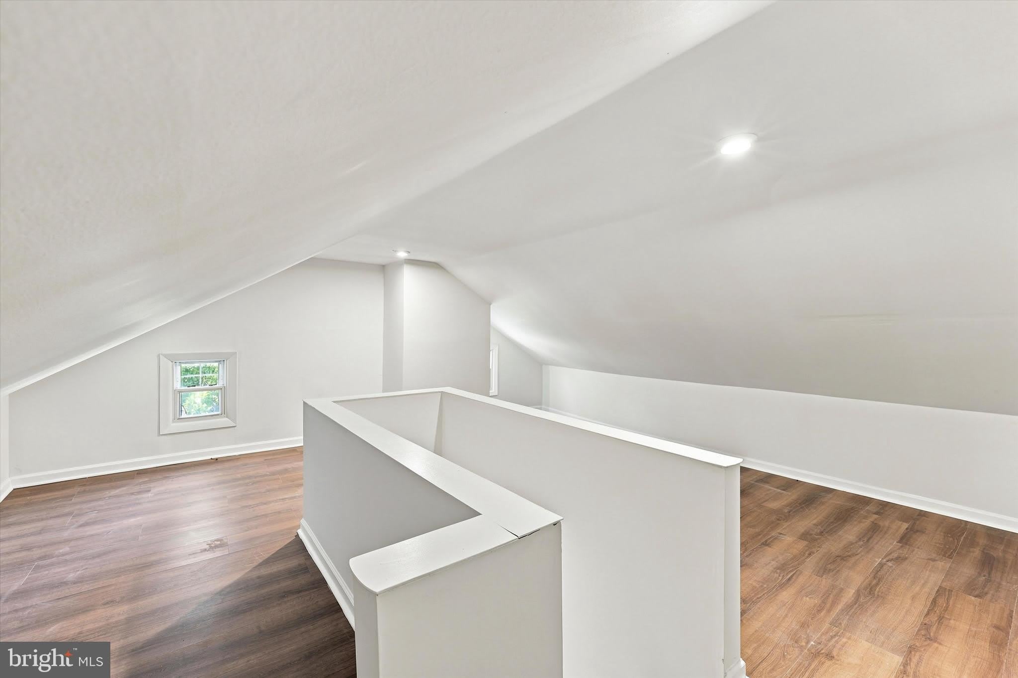 28 E MAIN Street – photo 3