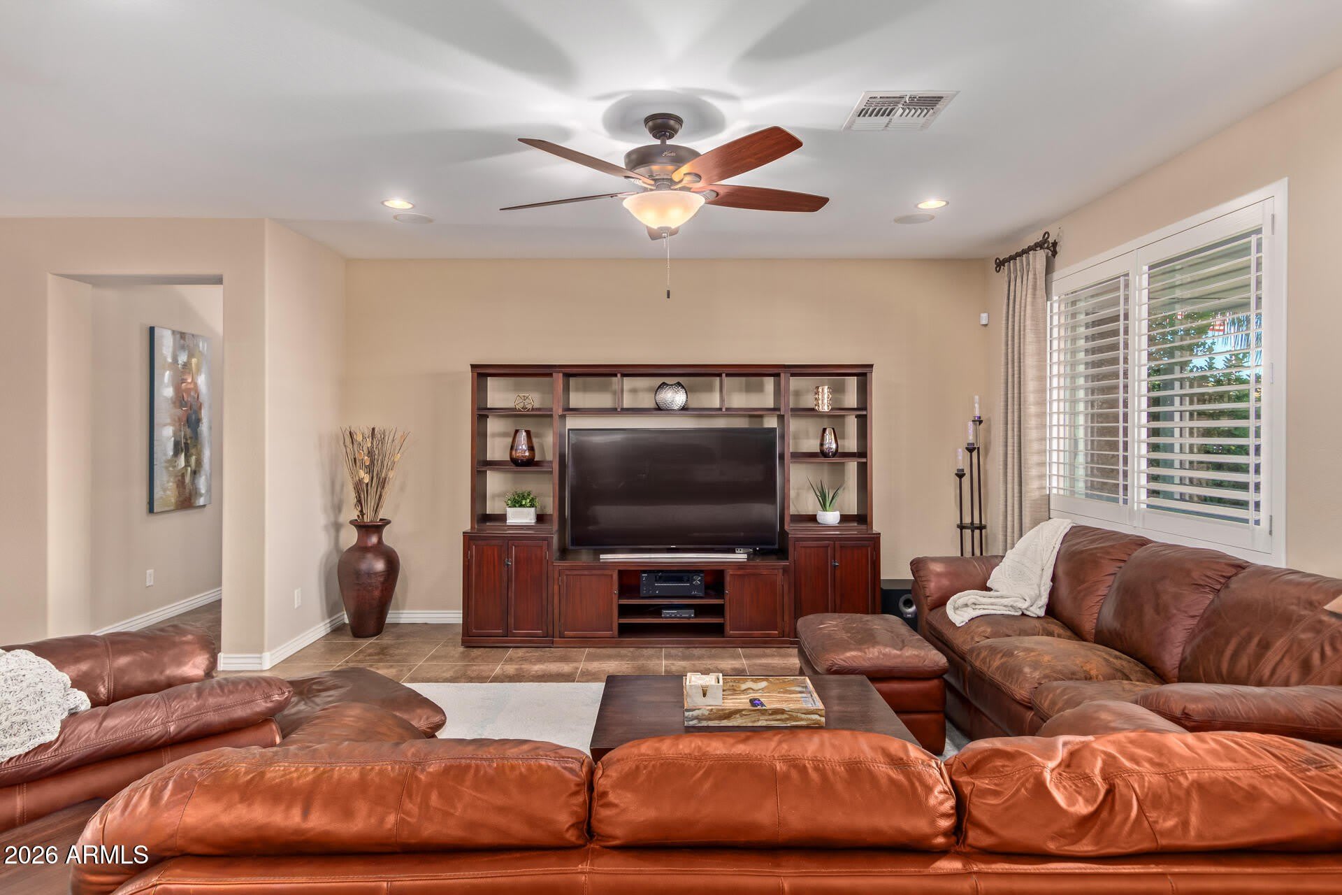 16367 N 183RD Drive – photo 2