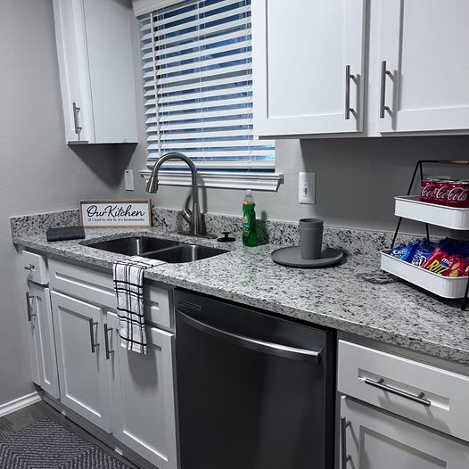 Sterling Crest – photo 1