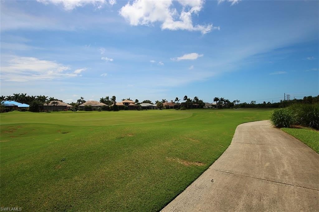 5963 Trophy Dr – photo 3