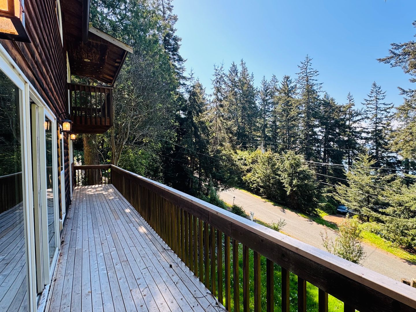 Guemes Island 3 Bed, 2.5 Bath with Partial View – photo 2