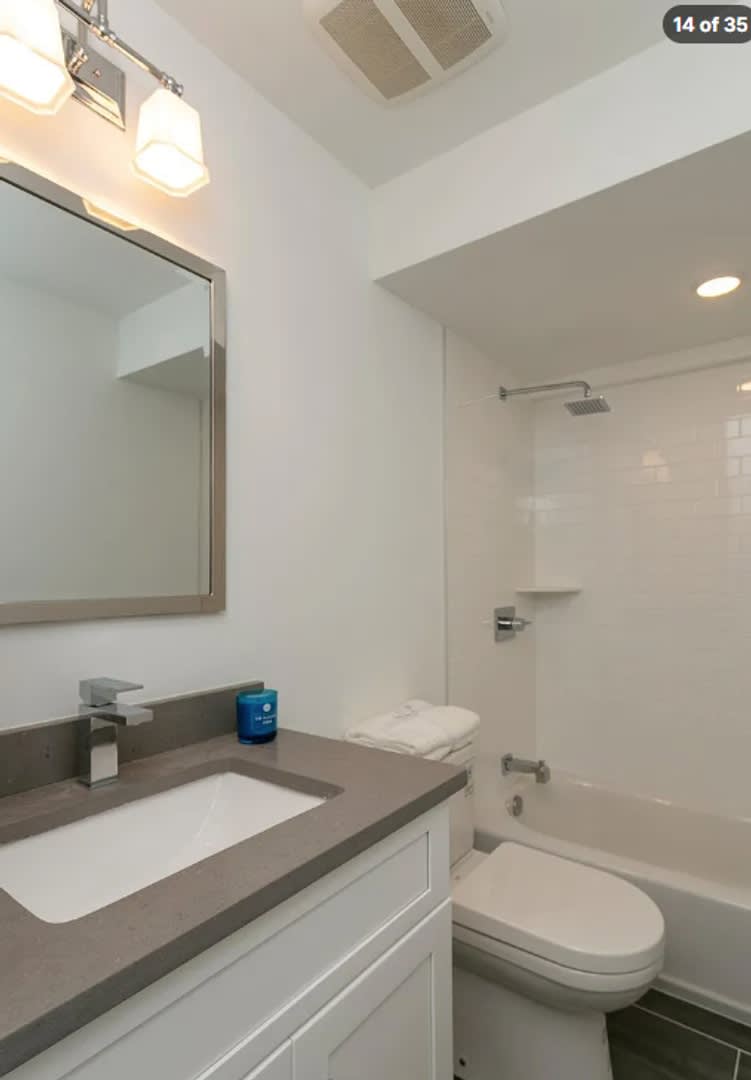 1126 E Palmer St – photo 4