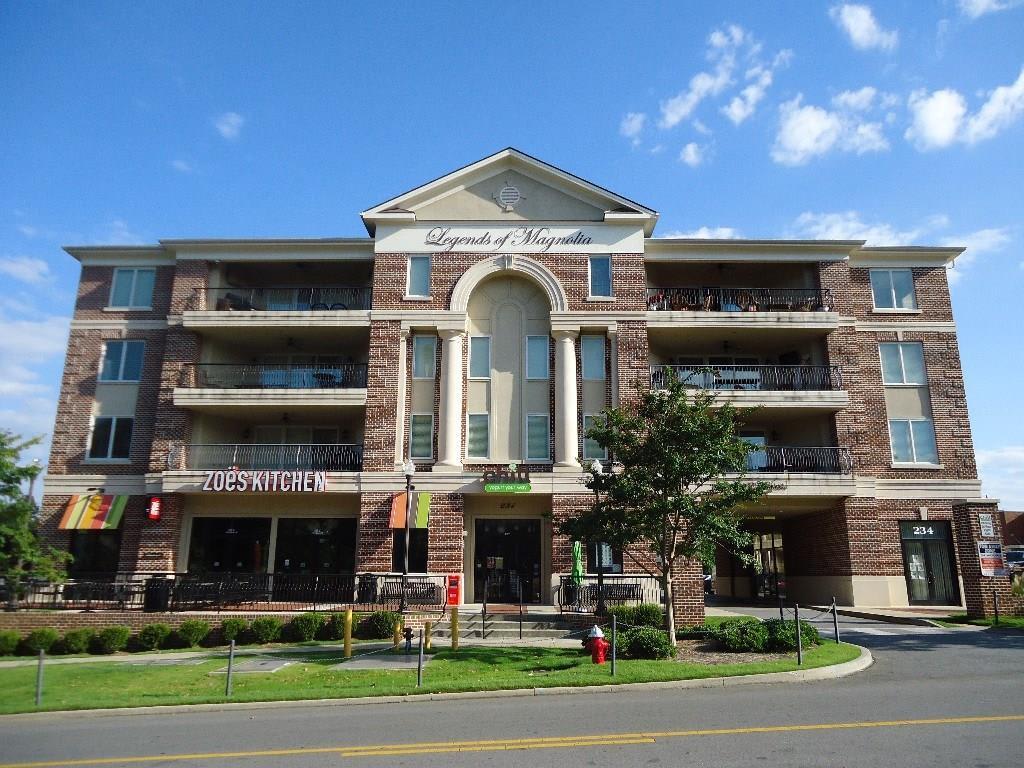 Downtown Auburn Luxury Living Steps From Campus – photo 3