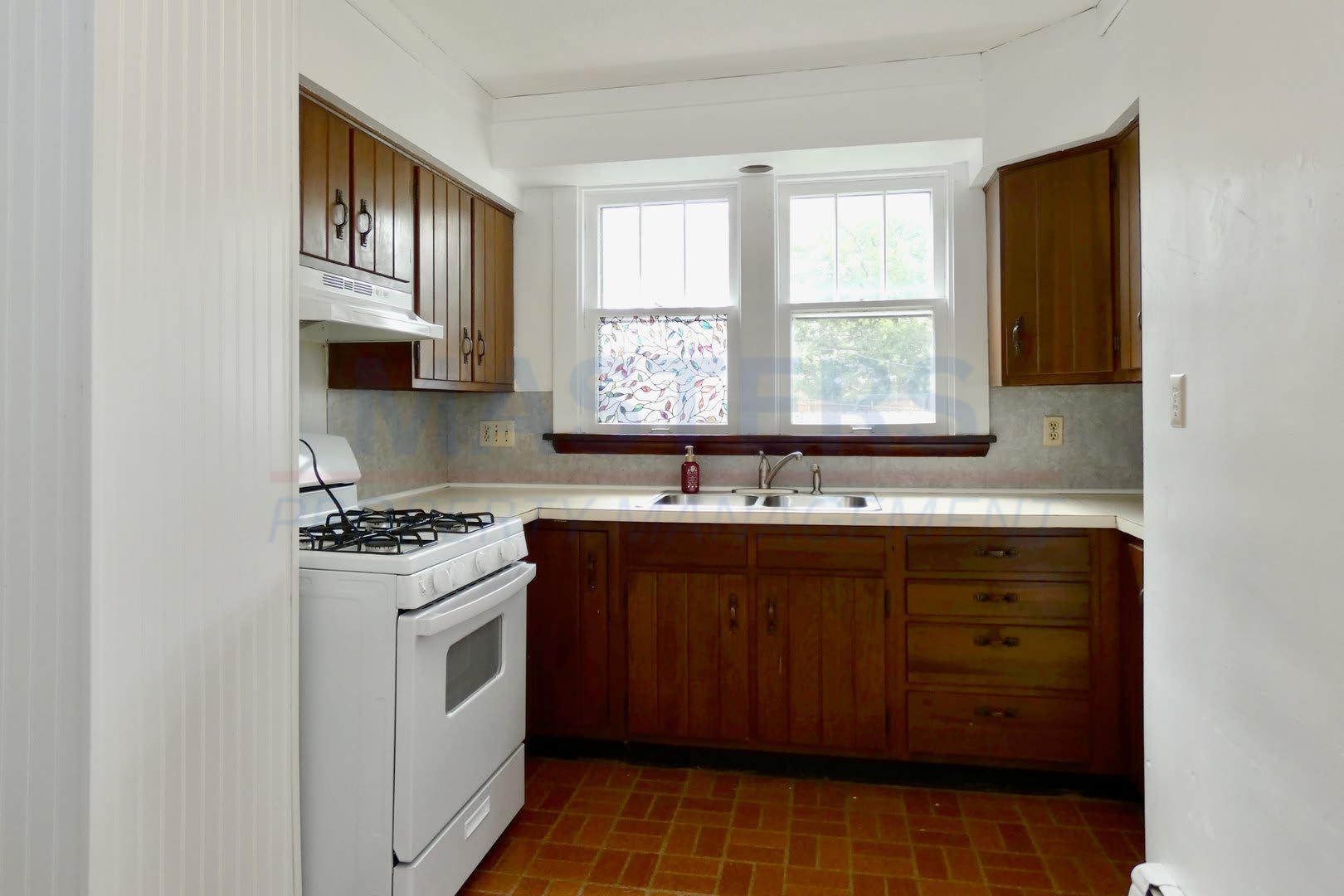 1506 South Avenue – photo 3