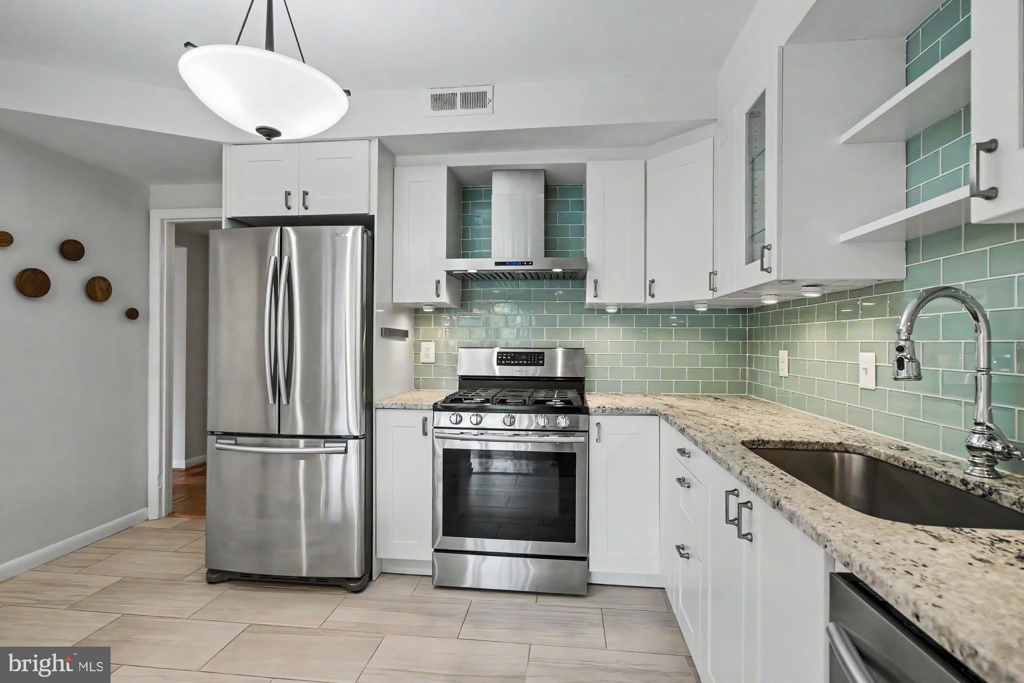 10085 Windstream Drive – photo 5