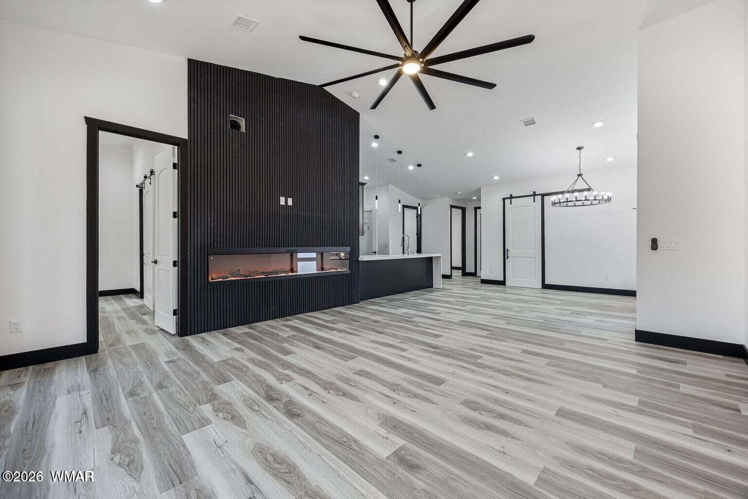2755 W Villa Loop – photo 2