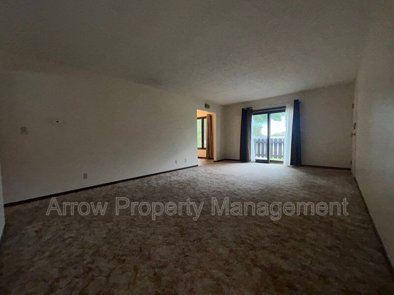 815 17th Street-206 – photo 3