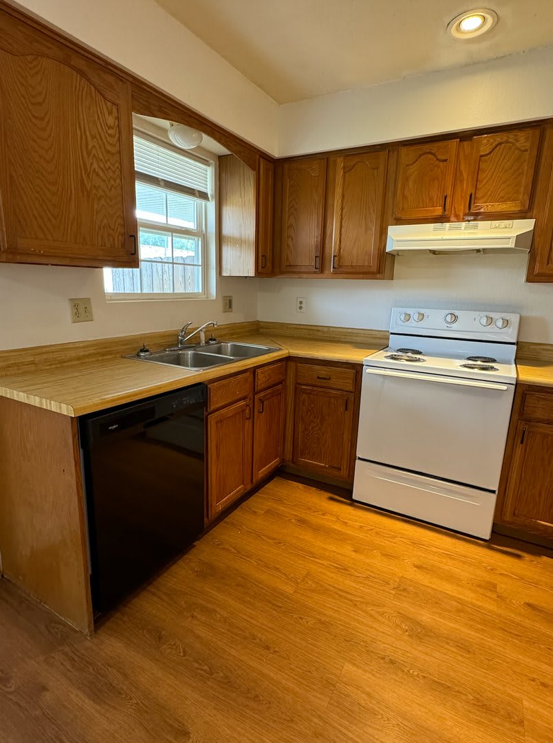 2 Bed – photo 5
