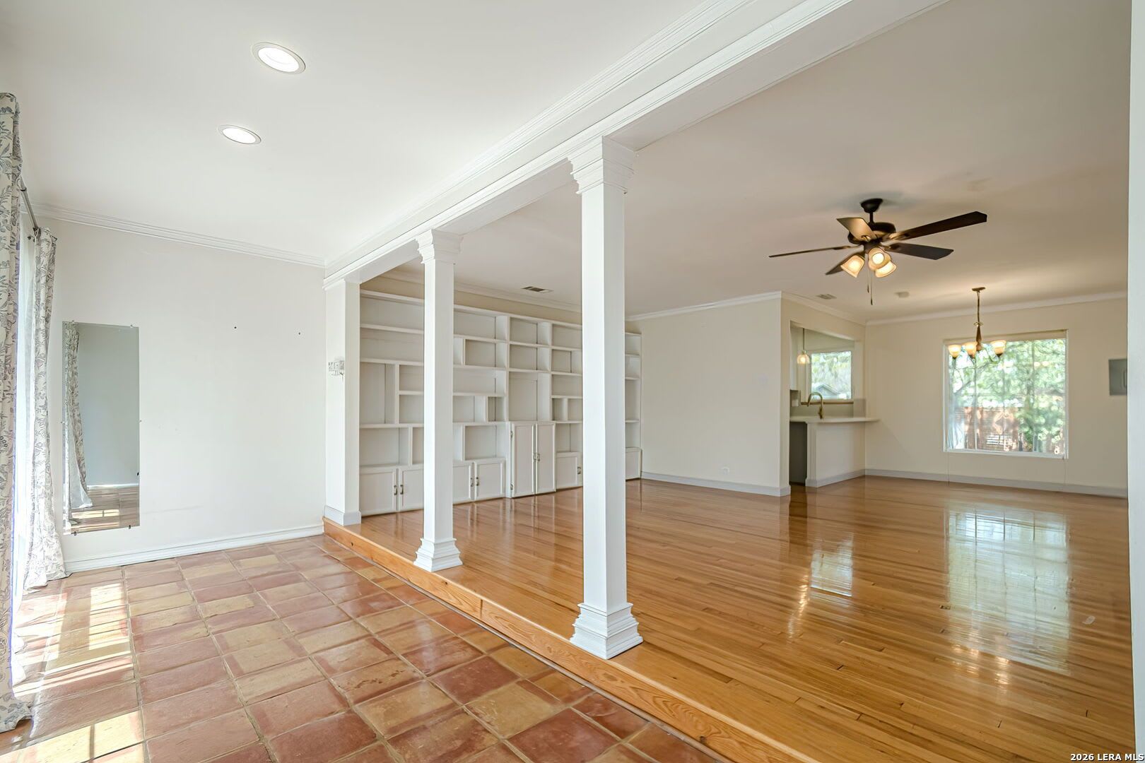GORGEOUS 4-BEDROOM HOME IN TERRELL HEIGHTS – photo 5