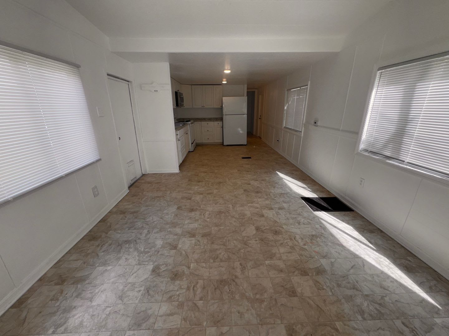 1137 S Christiana Ave Apopka FL 32703 – photo 4