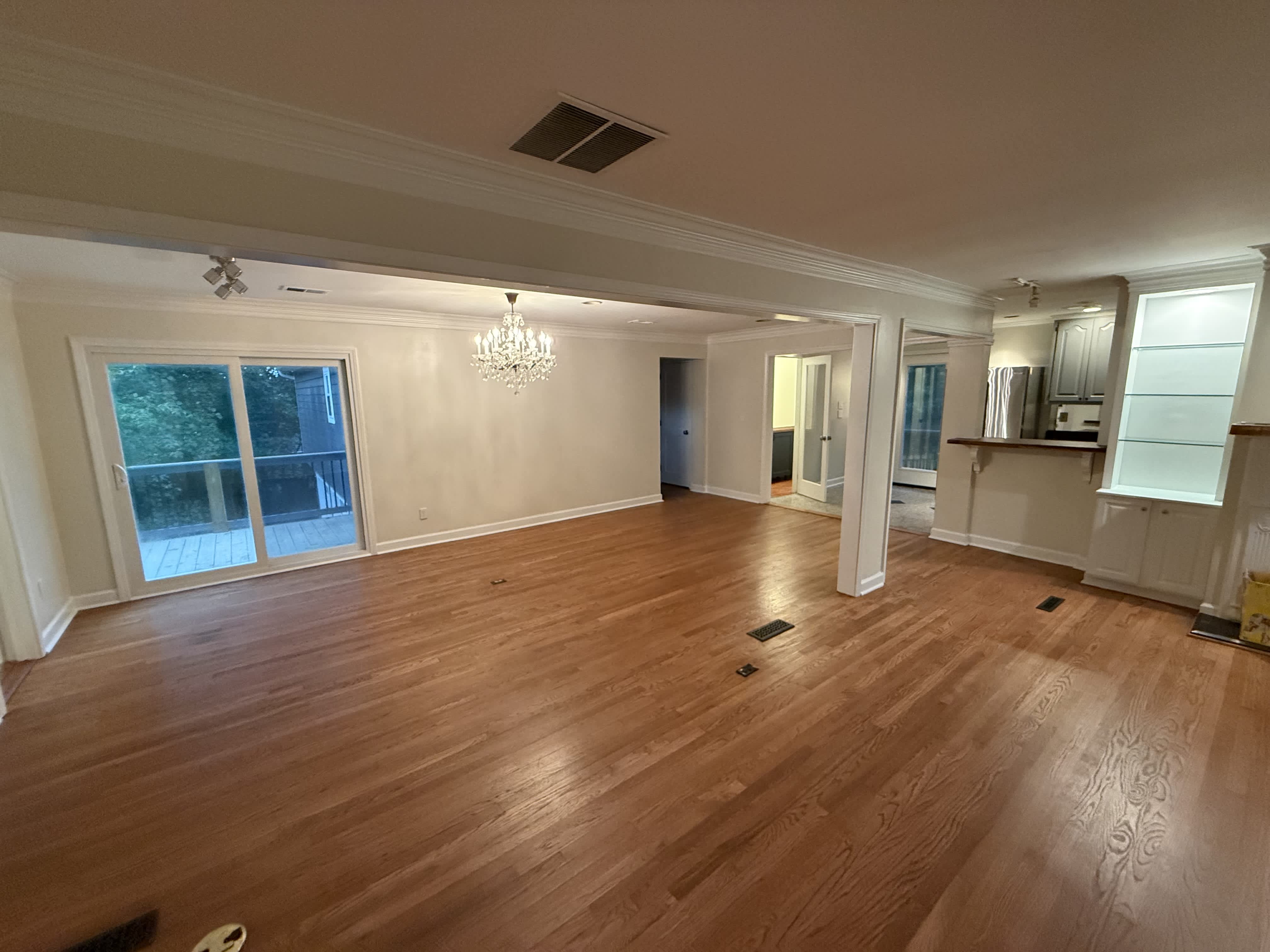 2961 West Roxboro Road Northeast – photo 4
