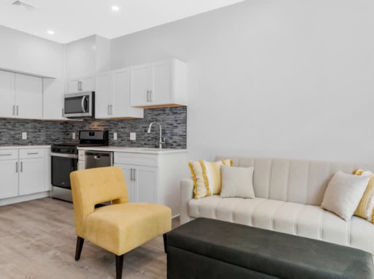 302 Broadway – photo 2