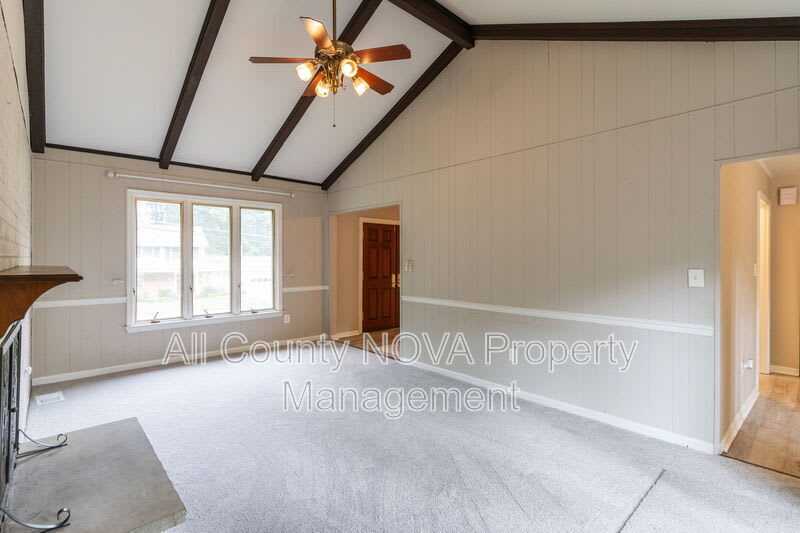 4126 Lenox Dr. – photo 5