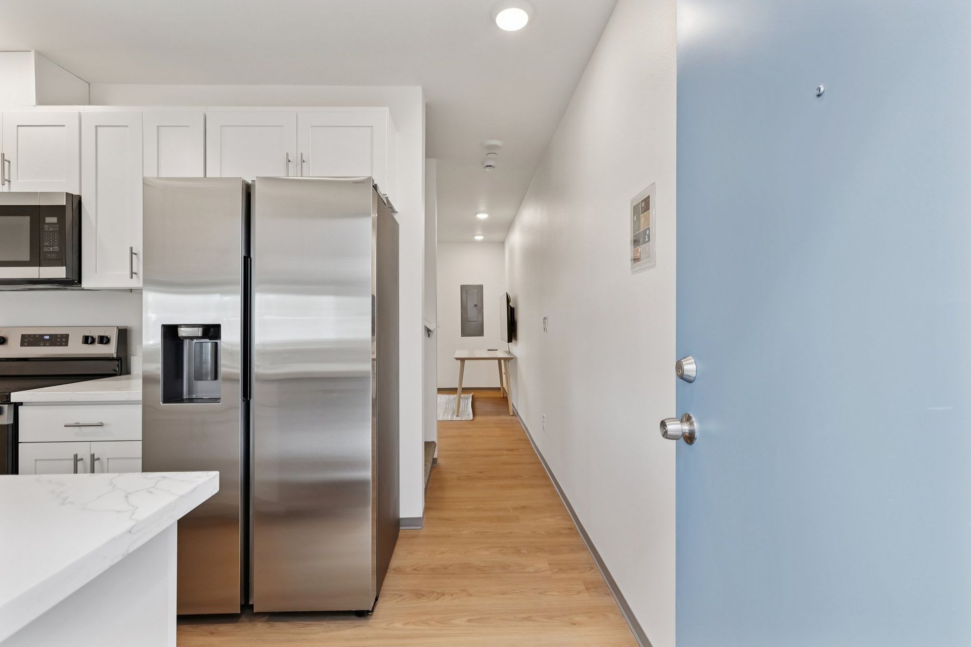 Brand New 6B3B Townhouse Near Uw – photo 3