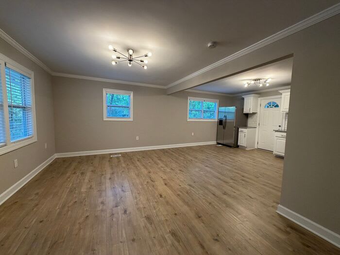 7709 Grand Lillie Drive – photo 4
