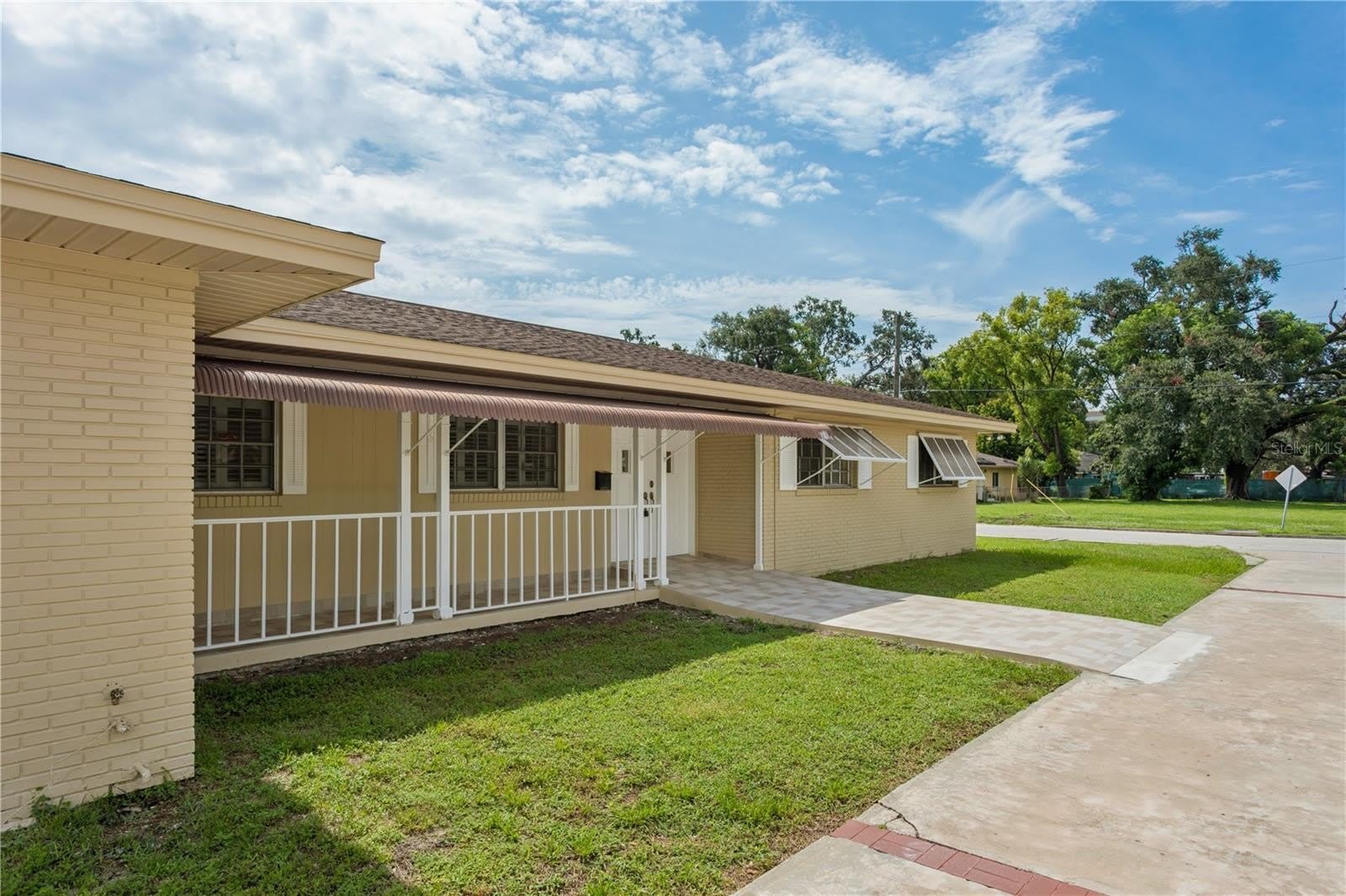 4701 N HABANA Avenue – photo 2