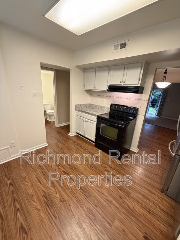 1699 Heritage Hill Drive – photo 5