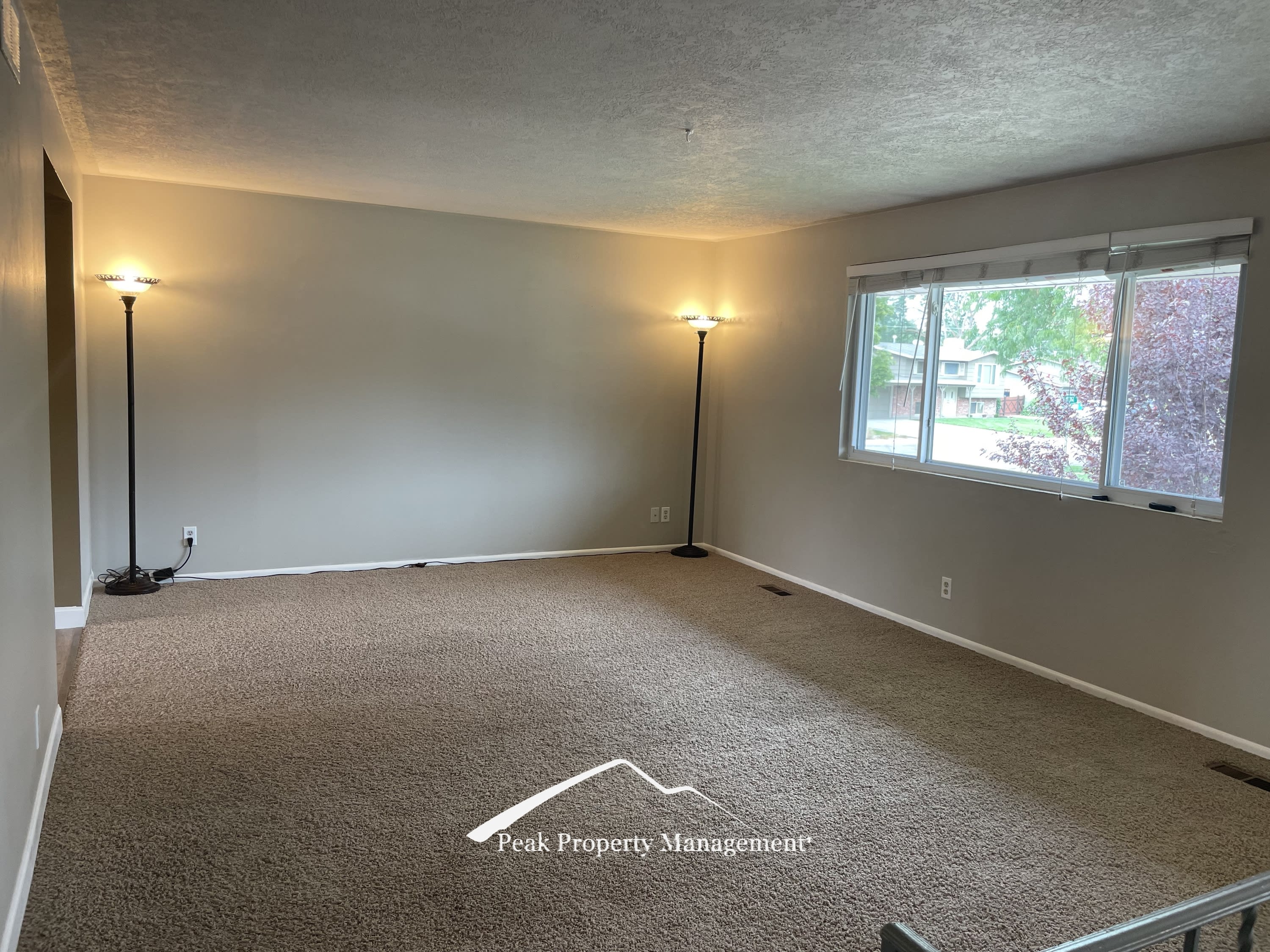 8701 W Brynwood Dr – photo 2