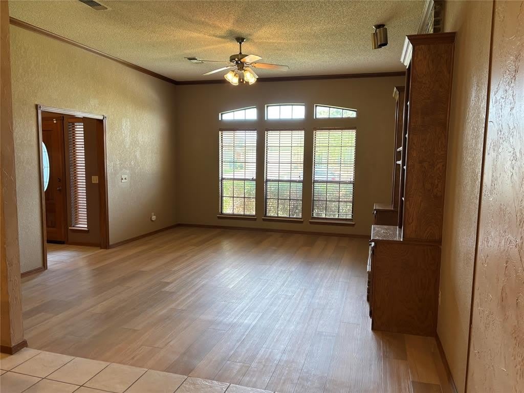 1112 SW 132nd Place – photo 5
