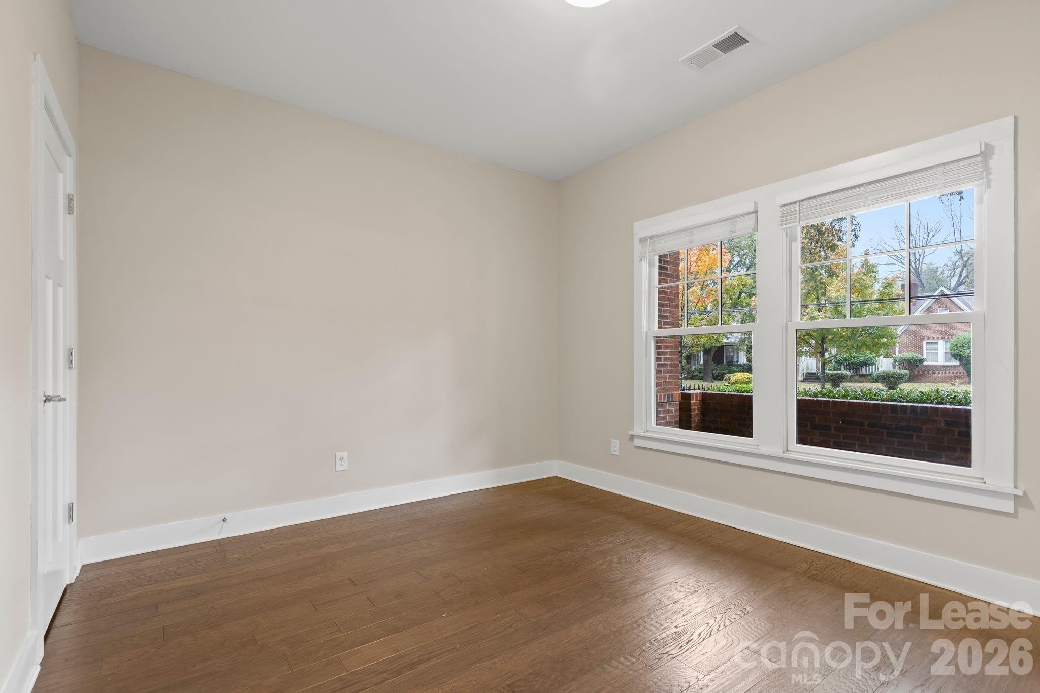 129 Grandin Road – photo 3