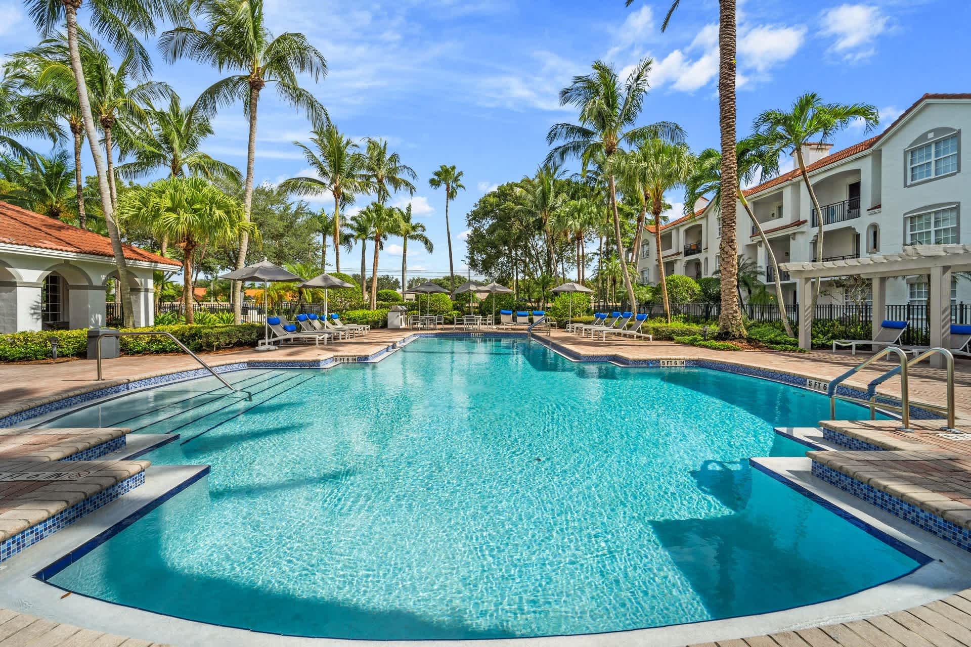 Windsor Coral Springs – photo 1
