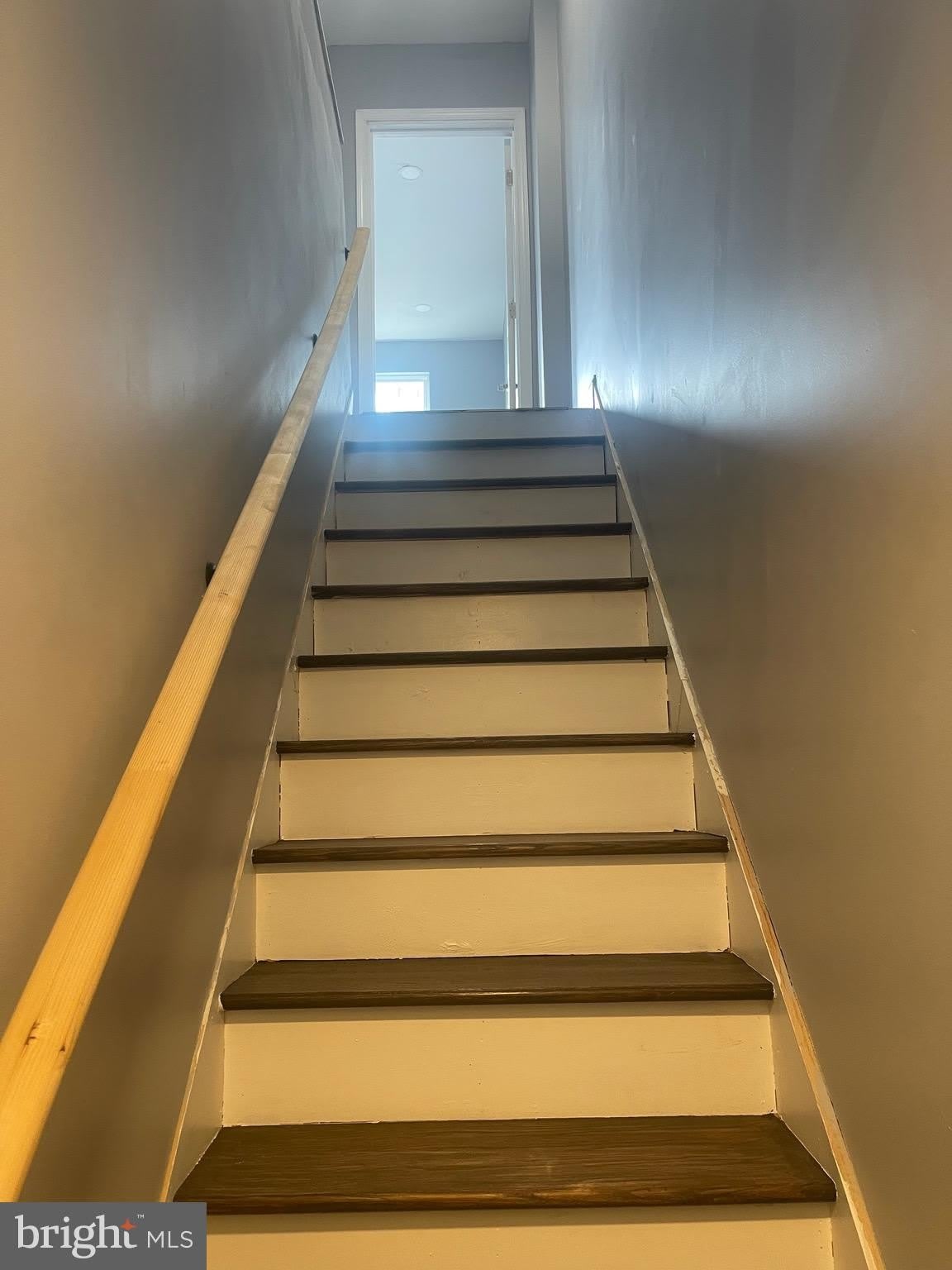 5618 APPLETREE Street – photo 1