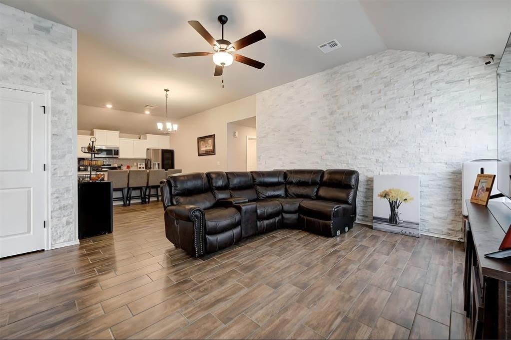 11652 SW 12th Street – photo 4