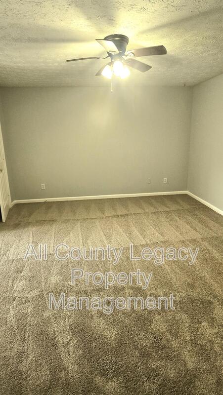 700 Rosehip Ln – photo 5