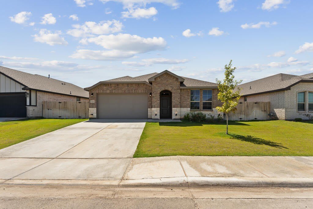 2129 Trailhead Drive – photo 2
