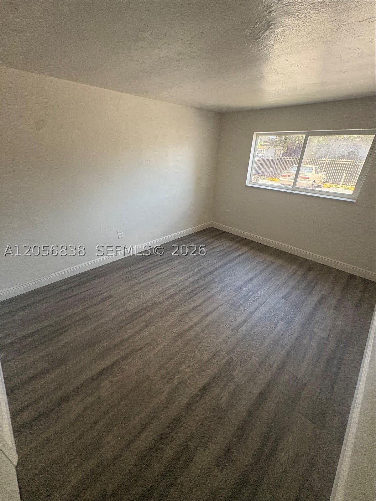 13285 NE 6th Ave – photo 5