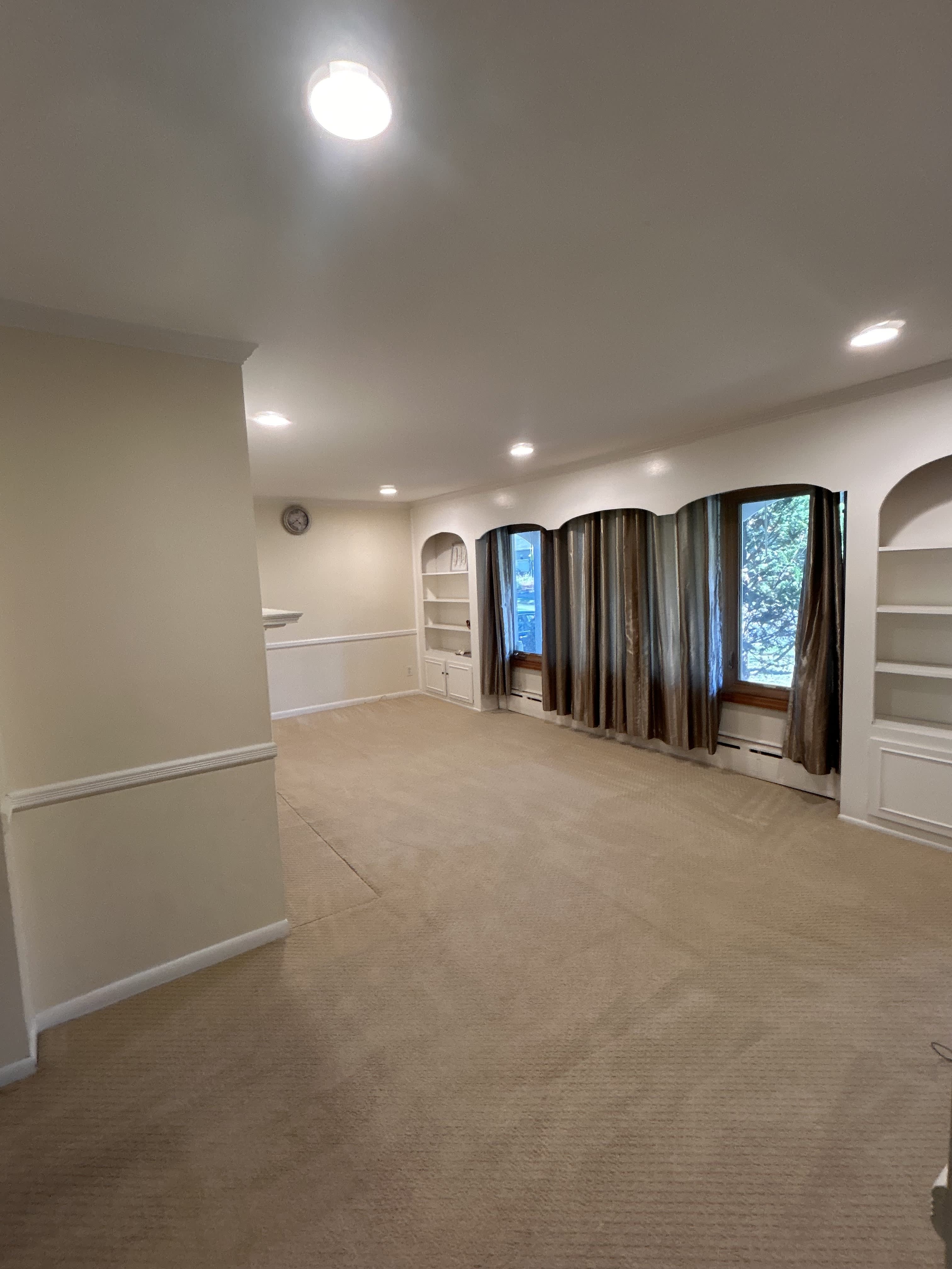 879 Grove Avenue – photo 2
