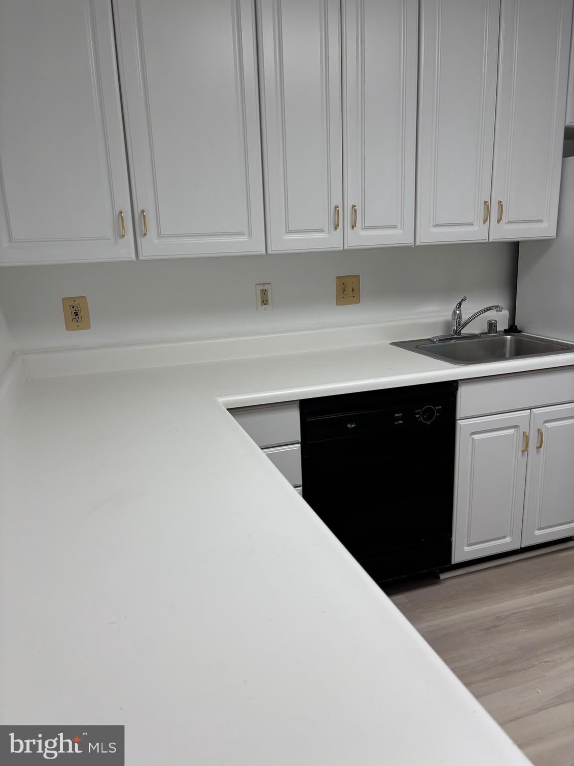 7002 Evergreen Court – photo 3