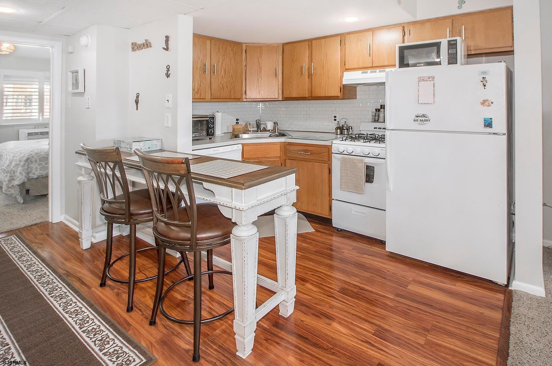 130 N Adams Ave – photo 5
